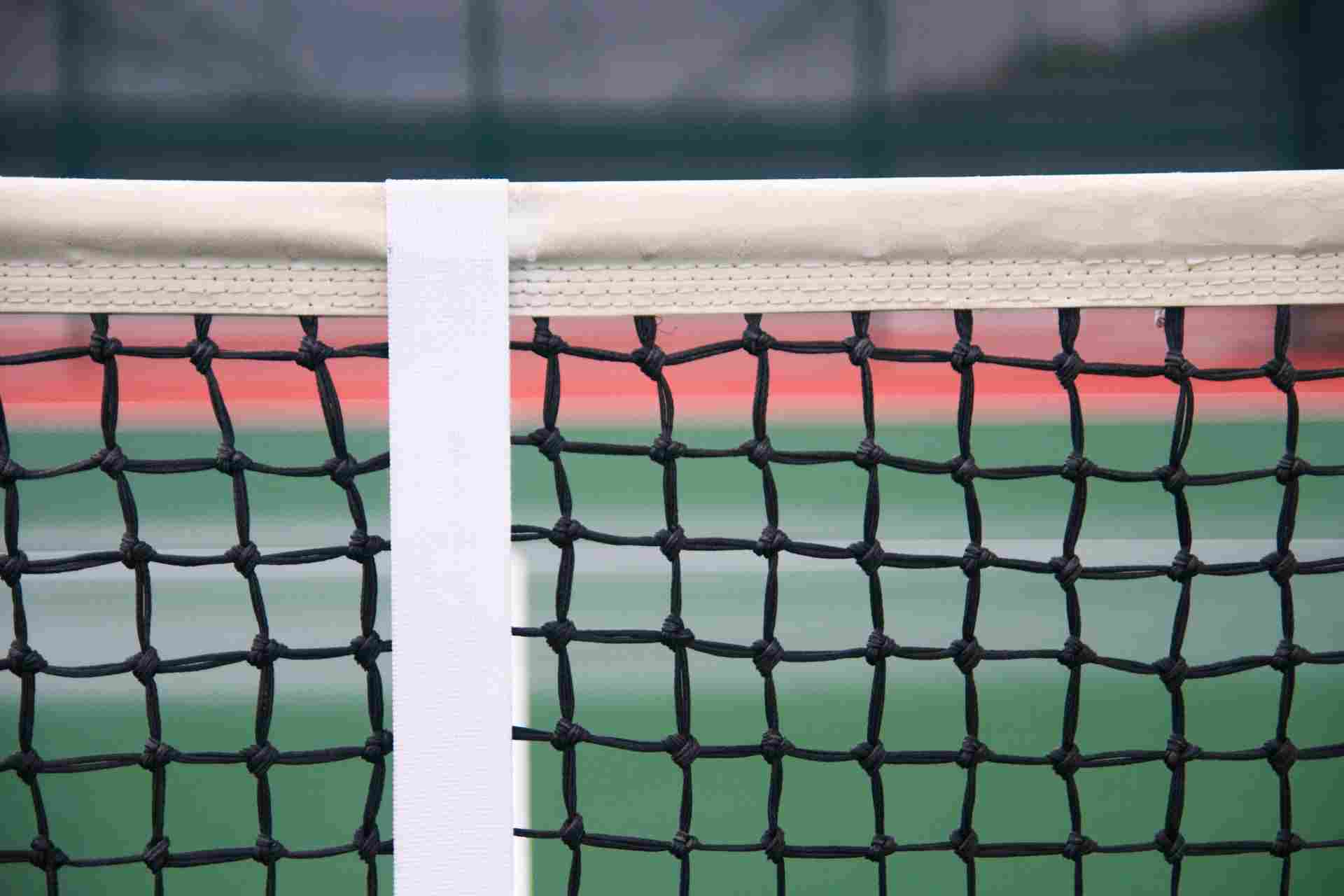 Rete tennis: materiale, lunghezza, quanto deve essere tesa
