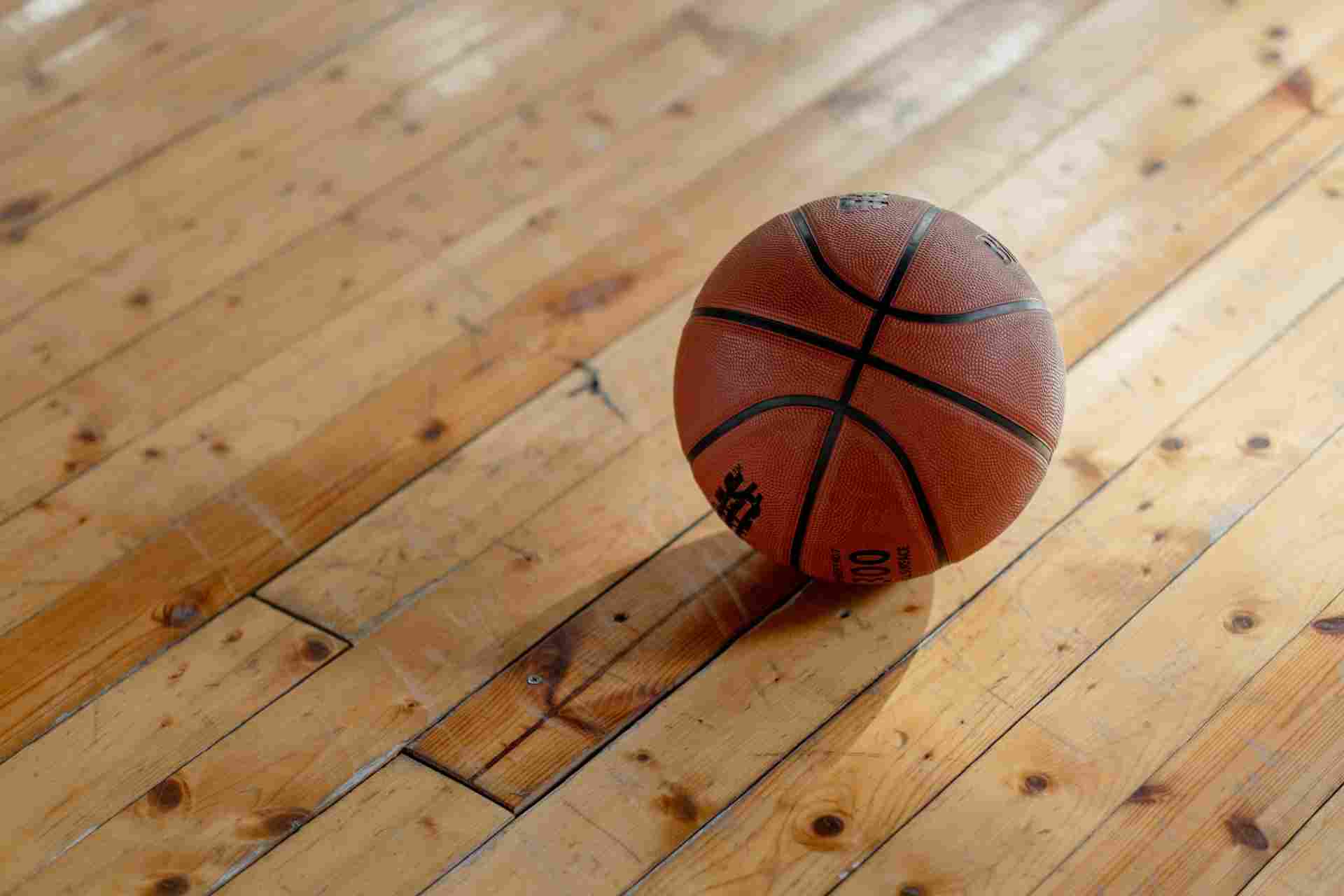Pallone da basket: i tipi più comuni, le differenze